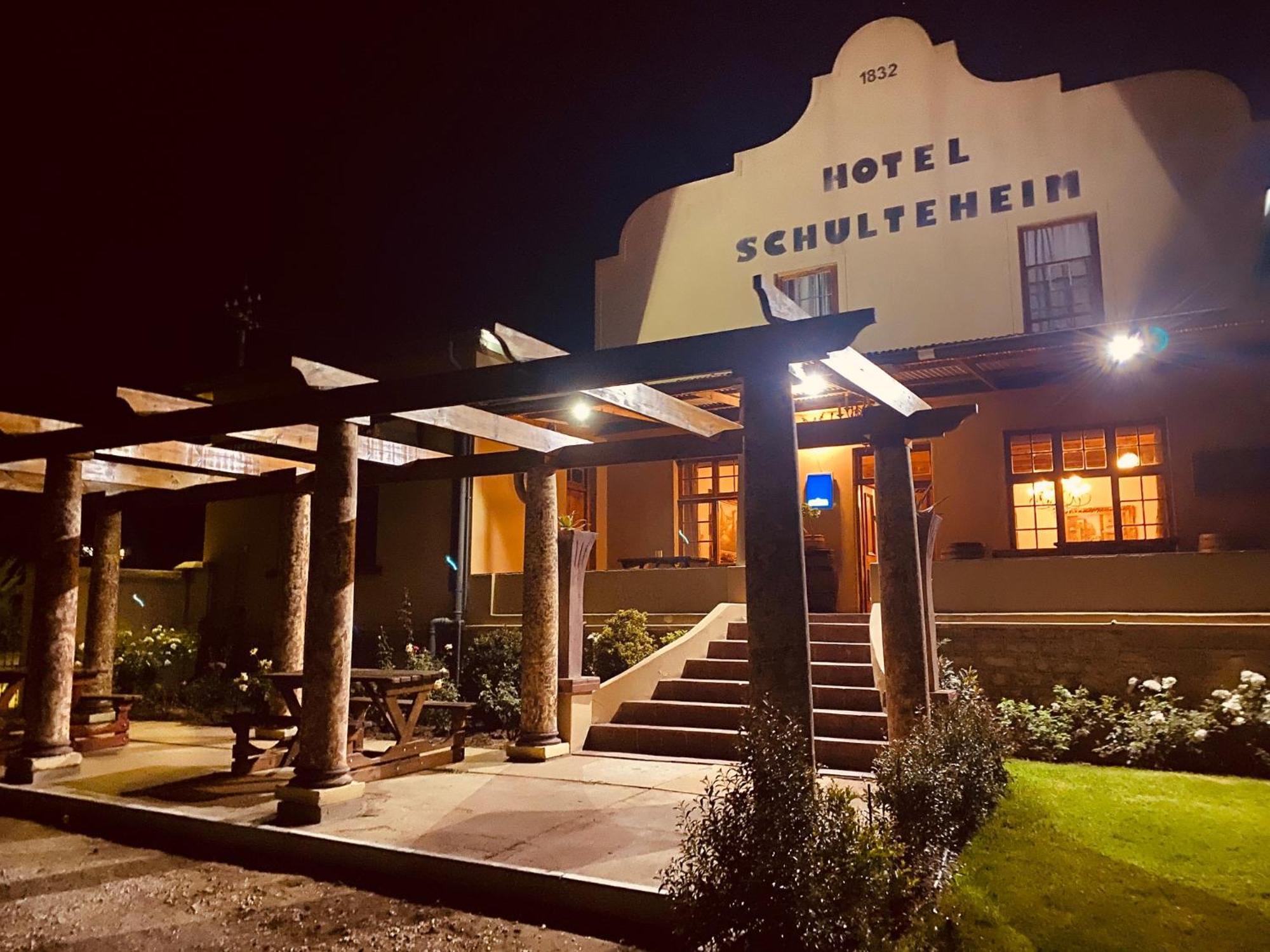 Schulteheim Hotel Uniondale  Exterior photo