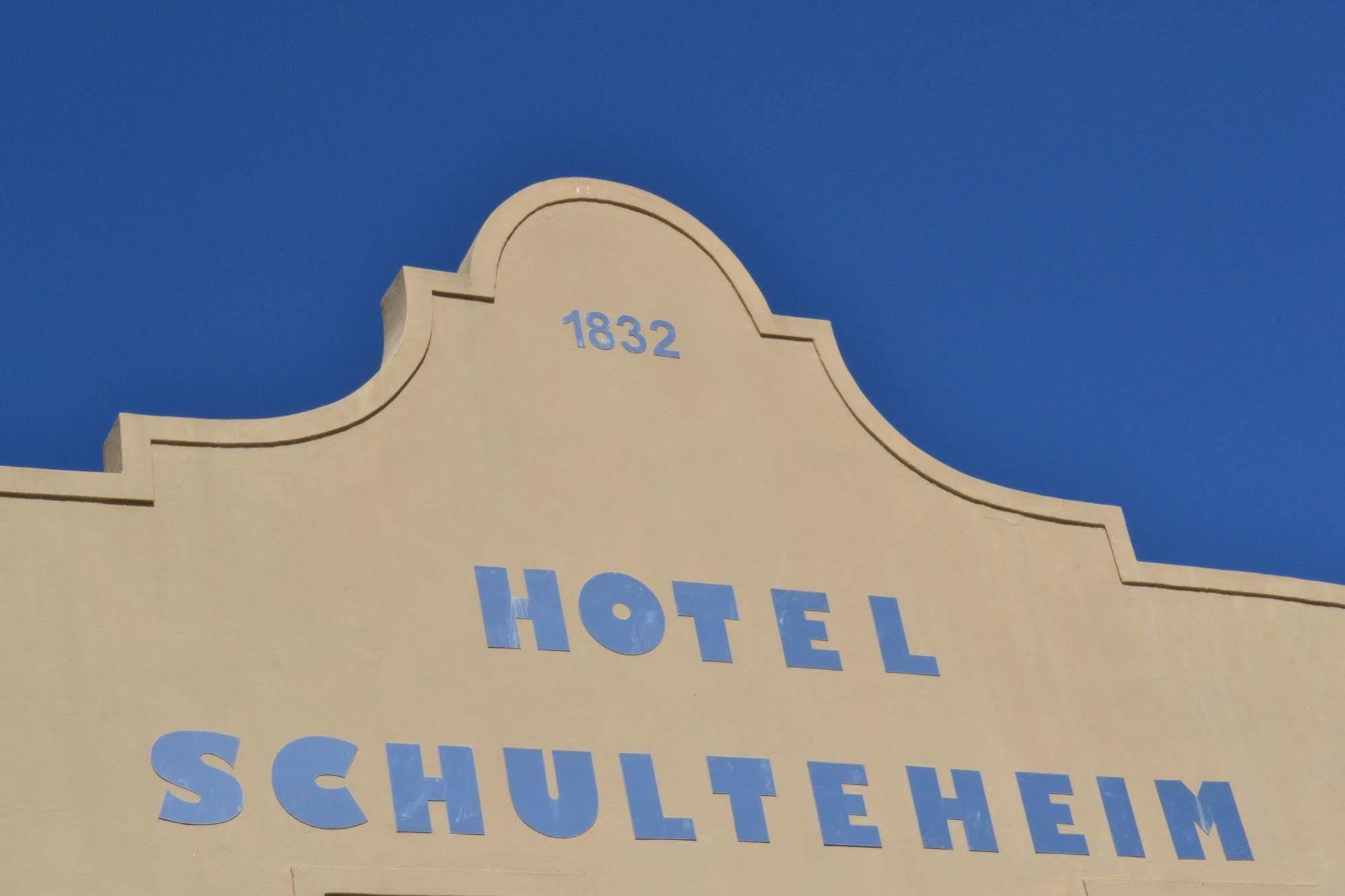 Schulteheim Hotel Uniondale  Exterior photo