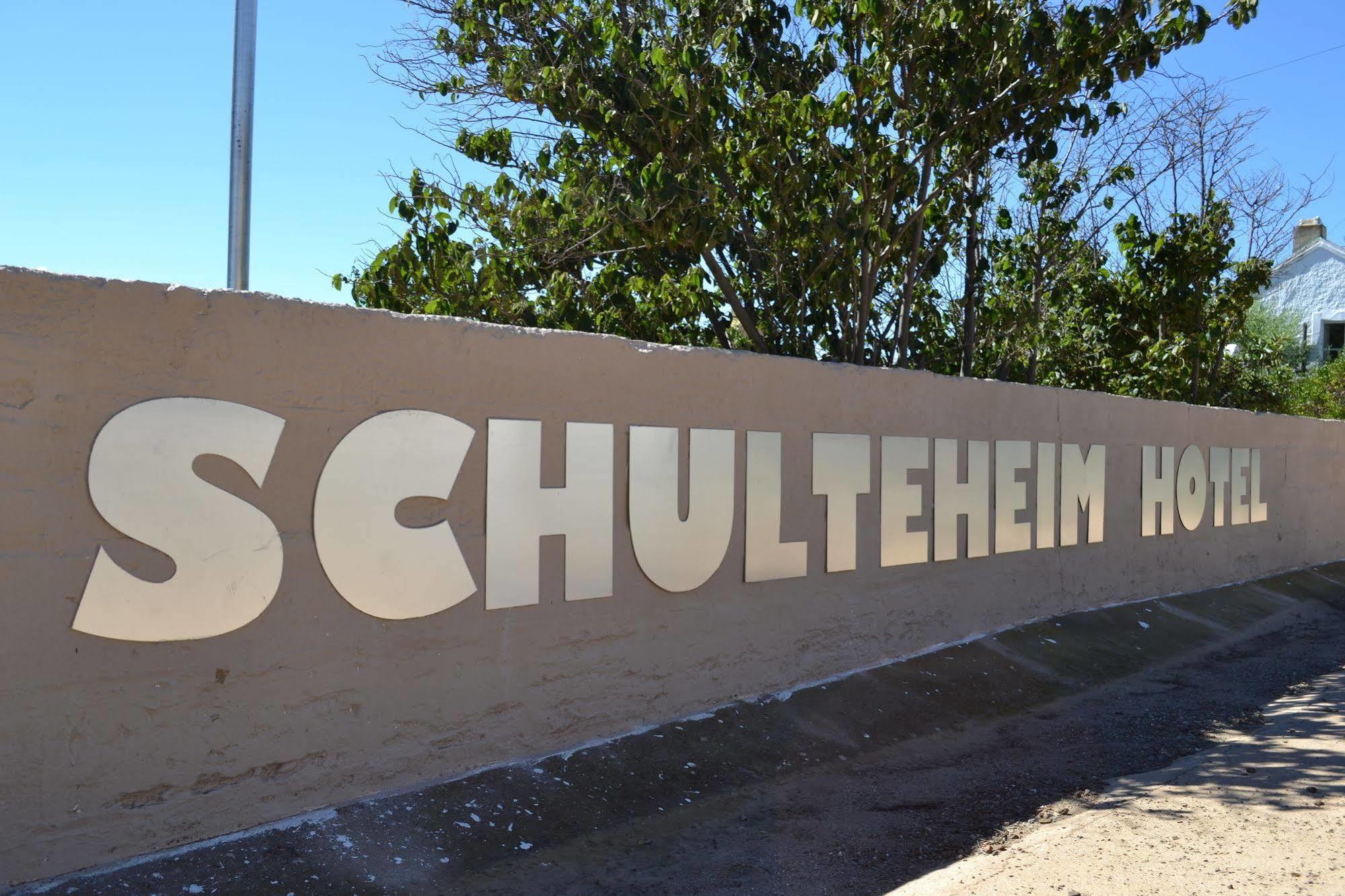 Schulteheim Hotel Uniondale  Exterior photo